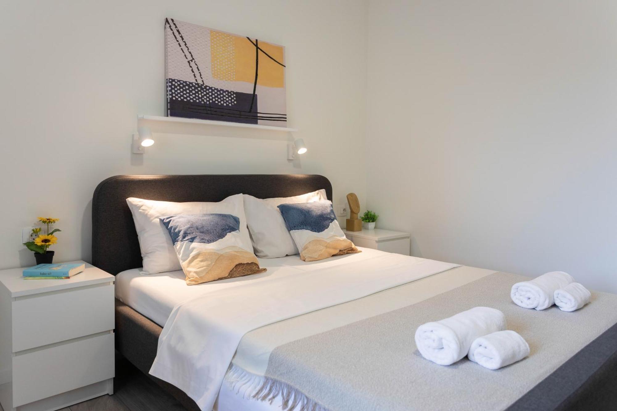 Bright And Modern Apartments In City Center Zagreb Ngoại thất bức ảnh